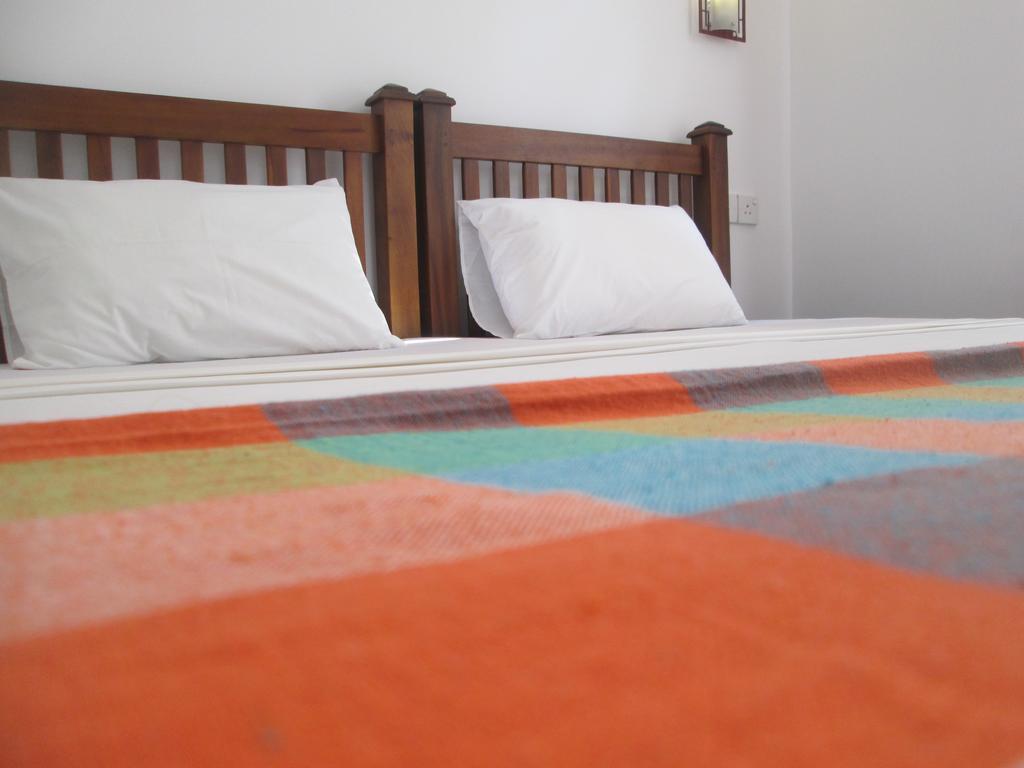 Bay Reach Home Stay Велигама Экстерьер фото