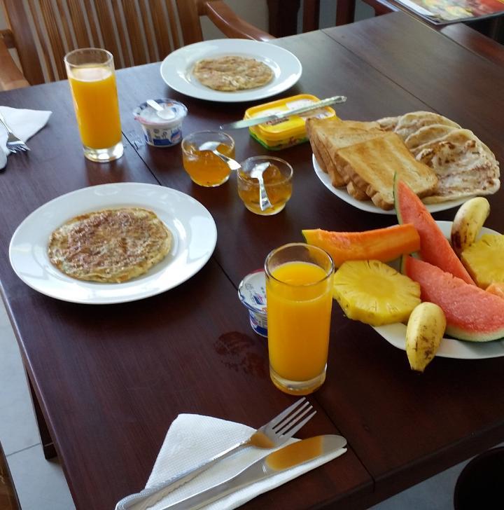 Bay Reach Home Stay Велигама Экстерьер фото
